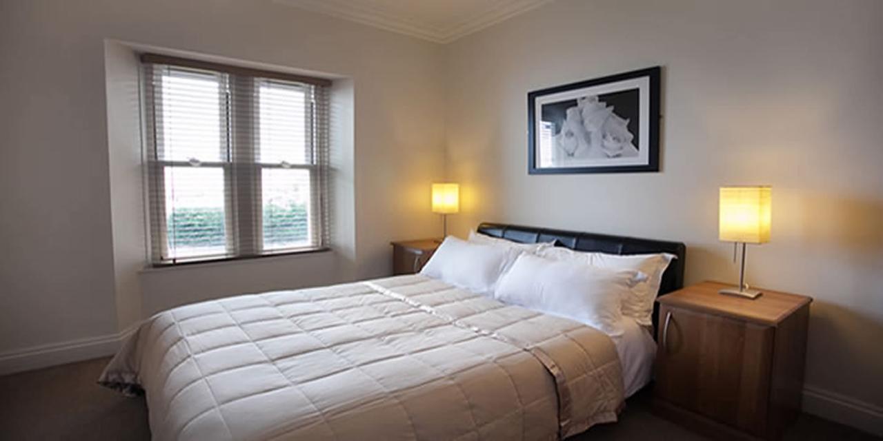 Victoria Mansions 4*